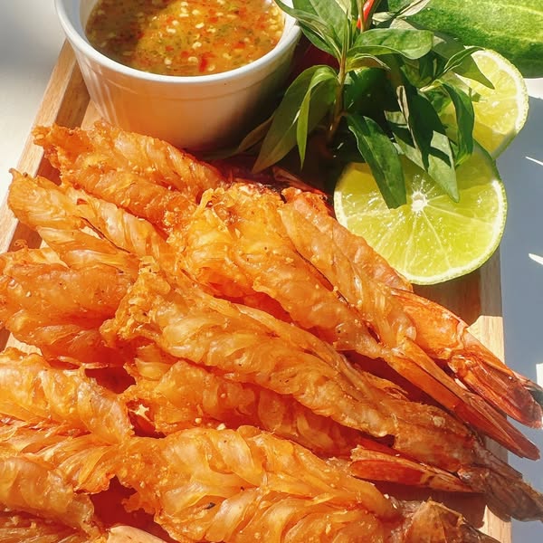 Tôm sấy khô ăn liền – Món ăn vặt tiện lợi, ngon miệng mỗi ngày Gợi ý cách ăn